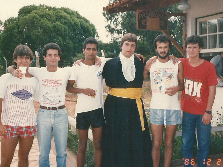 Rilke (Espacial), Hiena, Paulão, Tonim e Halley.
