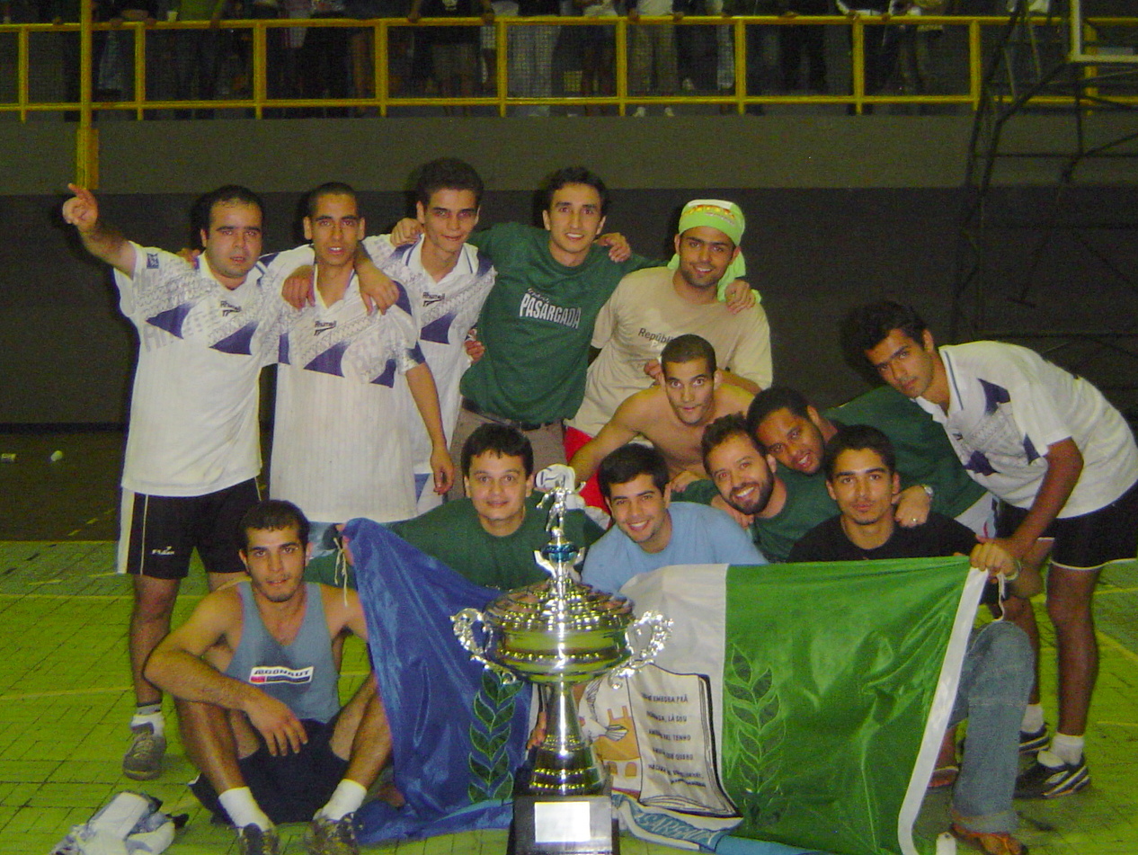 Vice-campeões no Campeonato das Repúblicas Federais de Ouro Preto.
